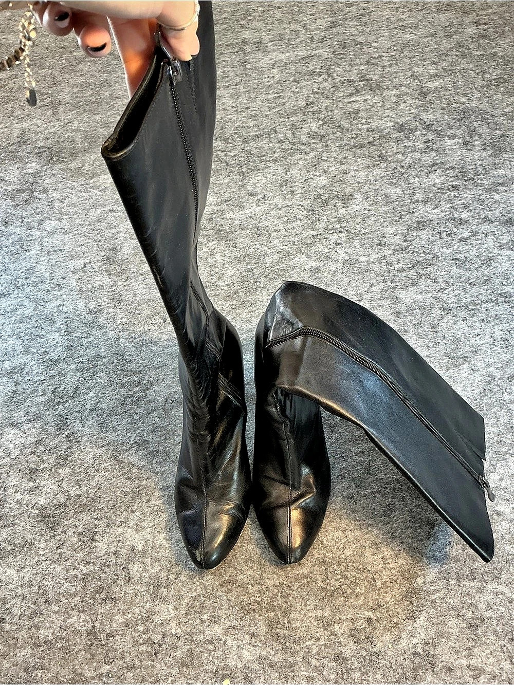 Halogen Black Pointed-Toe Heeled Boots Size 8.5
